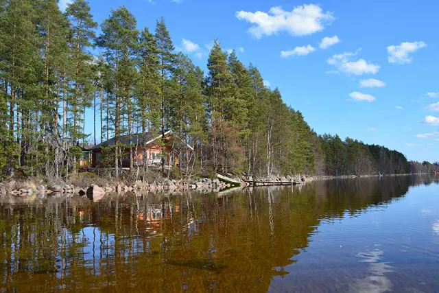 Villa Tuomas: järvimaisema